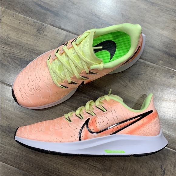 NIKE W AIR ZOOM PEGASUS 36 PRM RISE - Picture 7 of 16